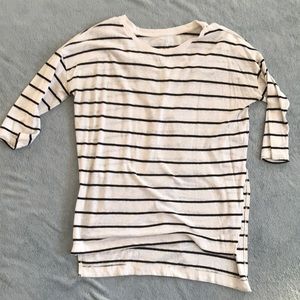 3/4 sleeve shirt